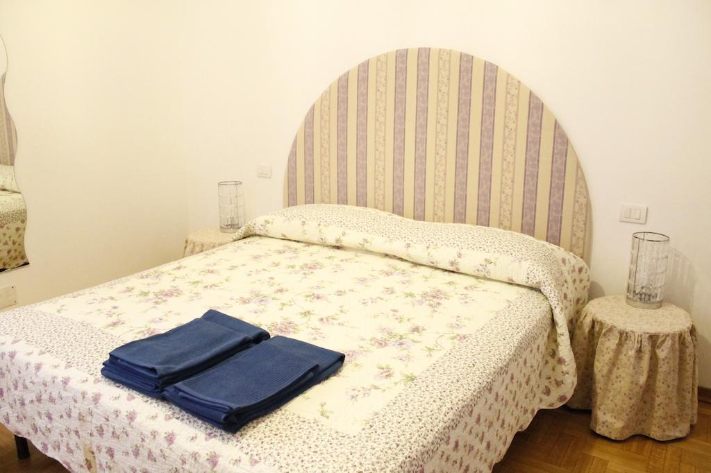 River House Verona Bagian luar foto