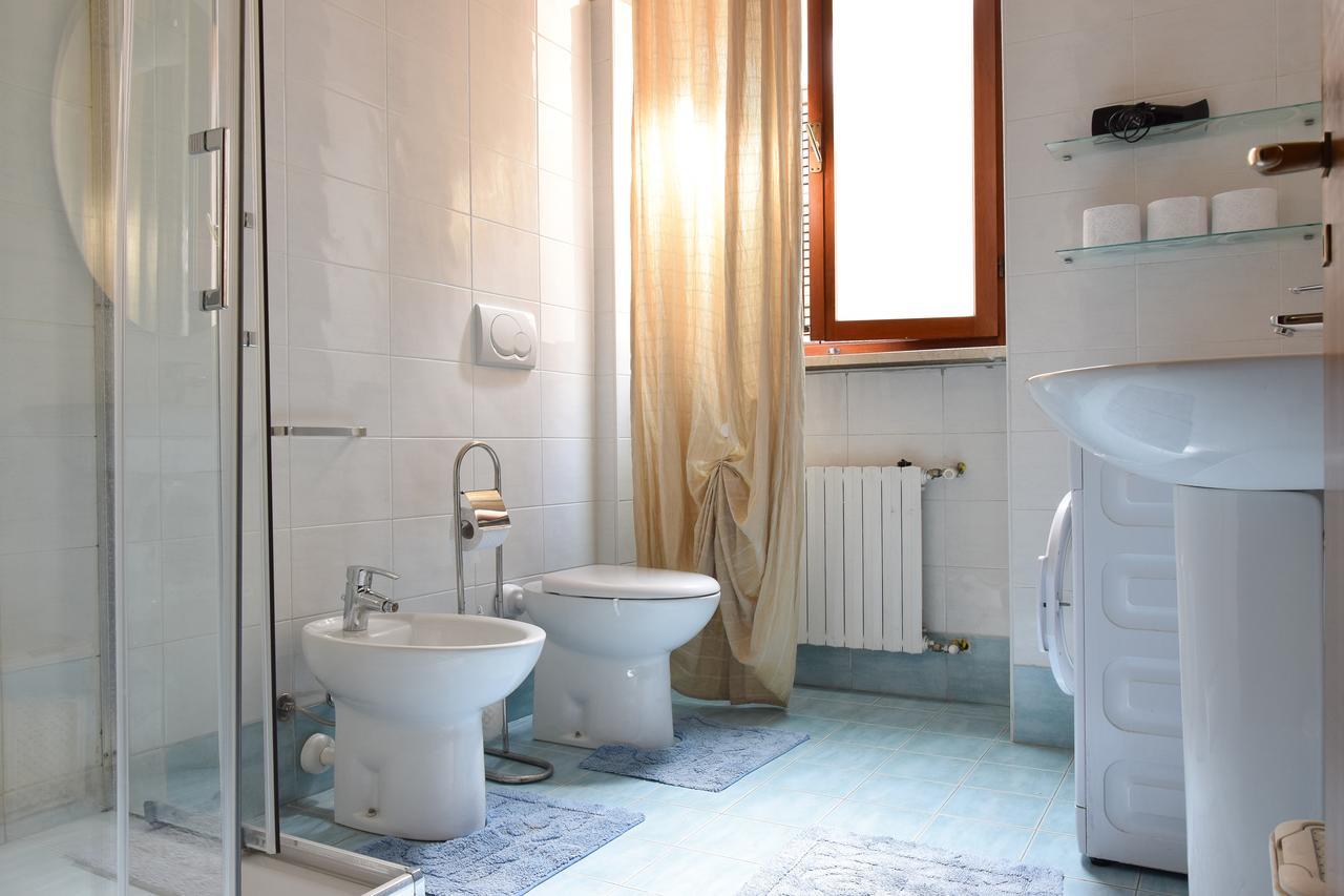 River House Verona Bagian luar foto